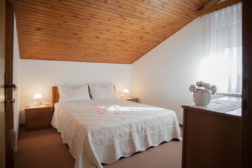 Janezinovi House Pension Ratecevo Brdo Buitenkant foto