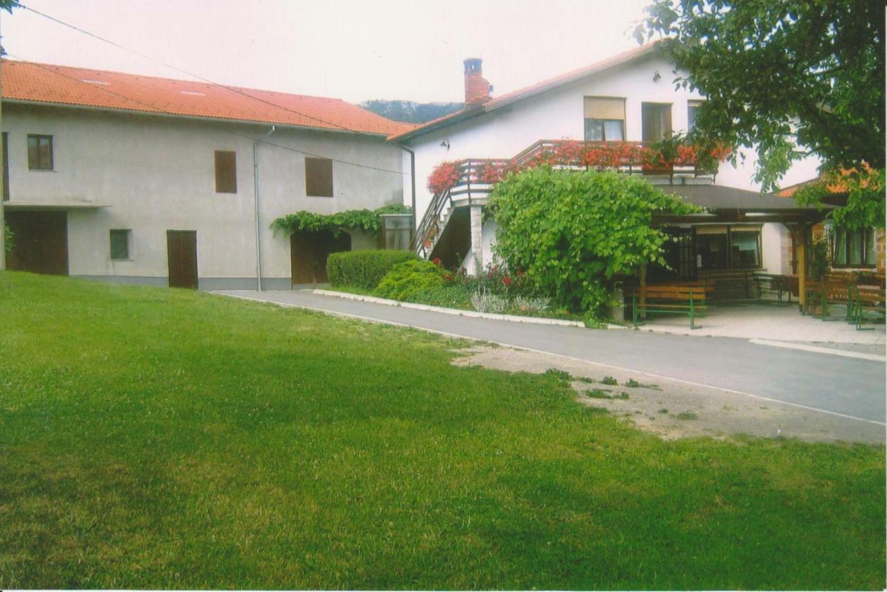 Janezinovi House Pension Ratecevo Brdo Buitenkant foto